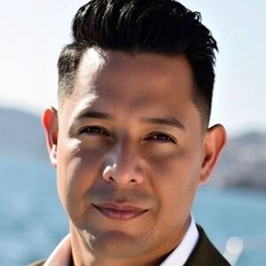 Meet your Posher, Andres